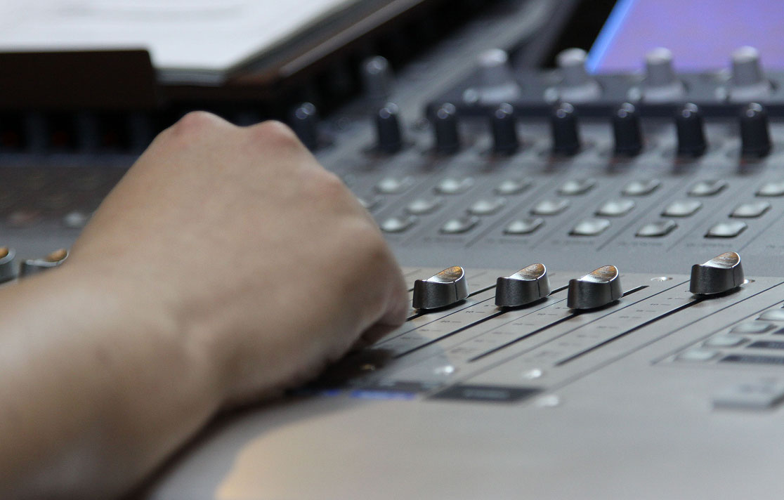 テレビ番組制作